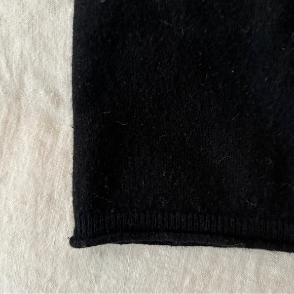 Madewell Black Cashmere Sweater - Picture 4 of 6